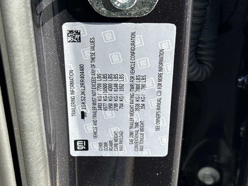 Used 2024 GMC Yukon XL Denali w/ Advanced Technology Package AWD/4WD image 31