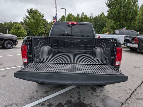 Used 2024 RAM 1500 Classic SLT AWD/4WD image 6