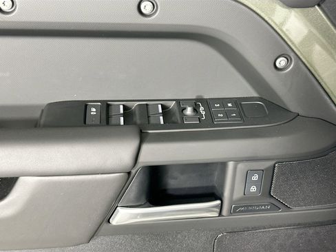 Certified 2025 Land Rover Defender 110 S image 20