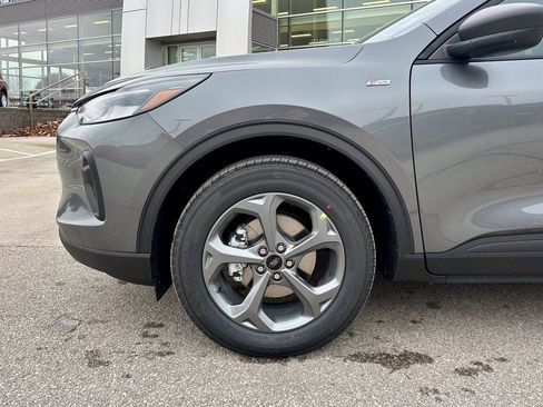 New 2025 Ford Escape ST-Line w/ Tech Pack #1 image 32