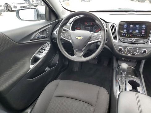 Used 2024 Chevrolet Malibu LT image 13