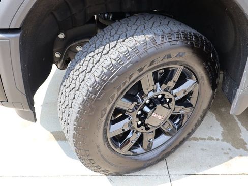 Used 2026 GMC Sierra 2500 AT4 w/ AT4 Premium Plus Package AWD/4WD image 50