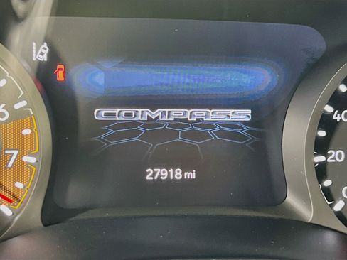 Used 2023 Jeep Compass Limited AWD/4WD image 12