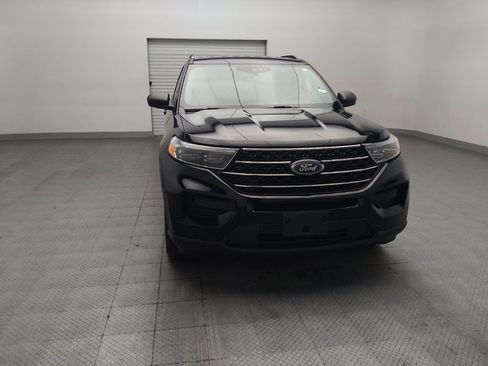 Used 2021 Ford Explorer XLT AWD/4WD image 14