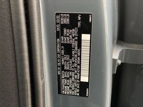 Used 2020 Volvo XC90 T6 Momentum w/ Protection Package image 32