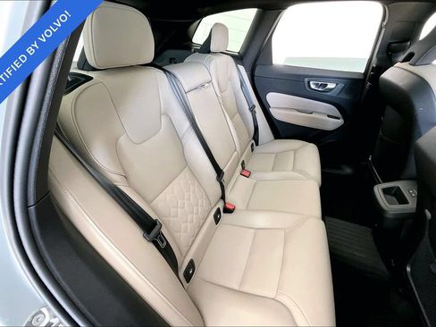 Certified 2026 Volvo XC60 B5 Plus AWD/4WD image 36
