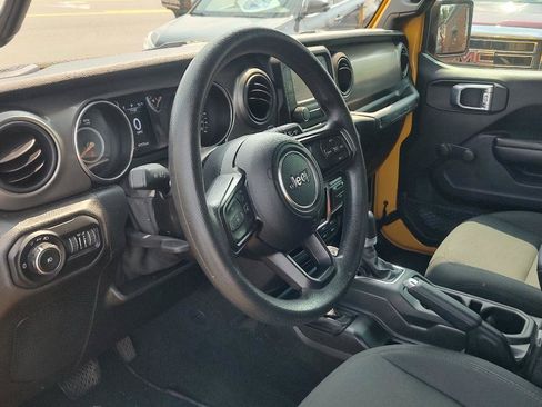 Used 2021 Jeep Wrangler Unlimited Sport AWD/4WD image 11