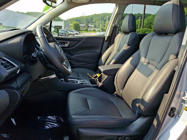 Used 2023 Subaru Forester Touring AWD/4WD image 13