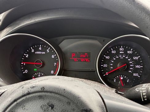 Used 2015 Kia Sedona LX FWD image 10
