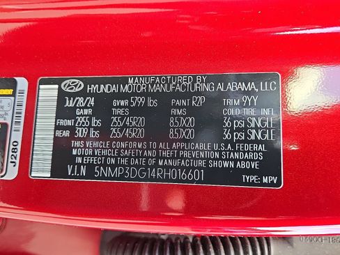 Certified 2024 Hyundai Santa Fe Limited AWD/4WD image 10