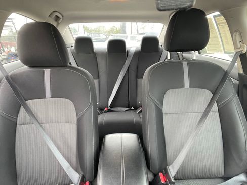 Used 2024 Nissan Sentra SV image 29