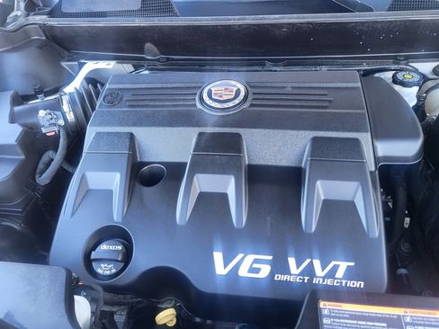 Used 2015 Cadillac SRX Premium image 15