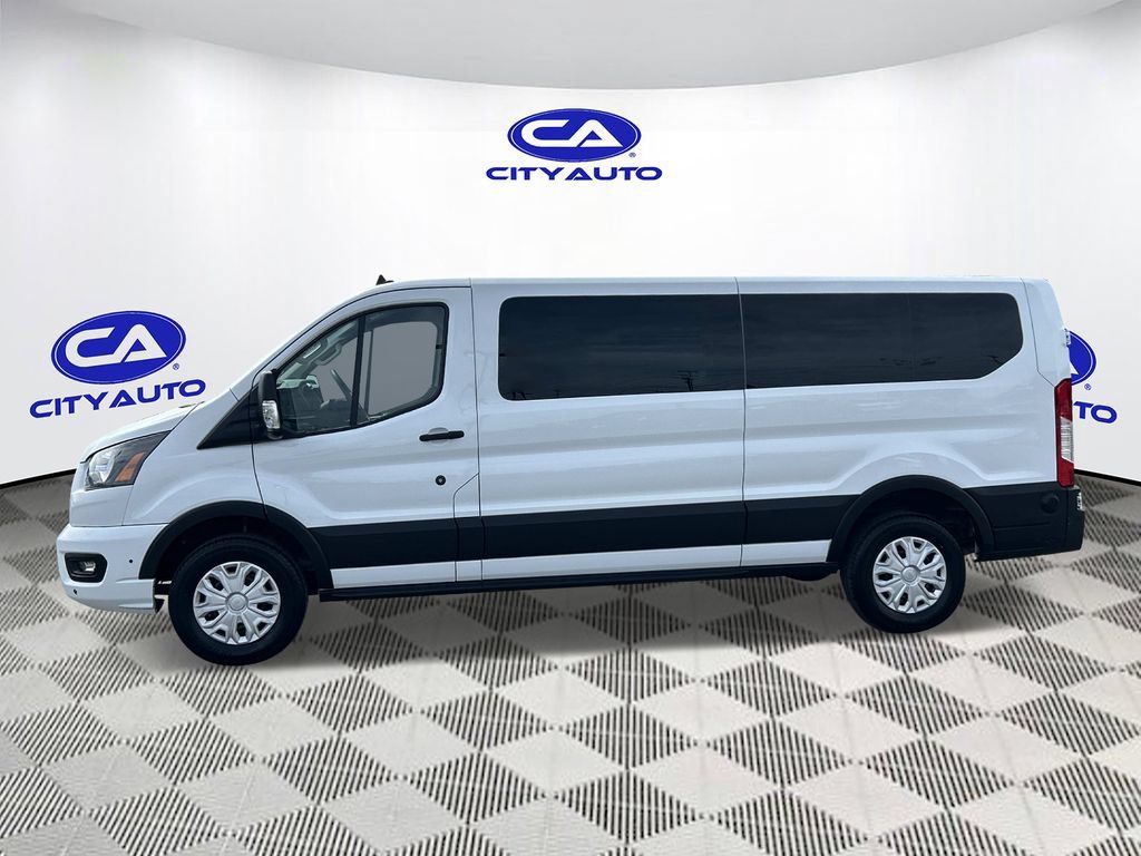 Used 2024 Ford Transit 350 XLT RWD image 8