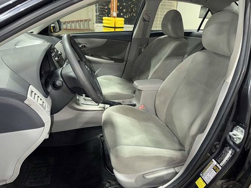 Used 2011 Toyota Corolla LE image 15