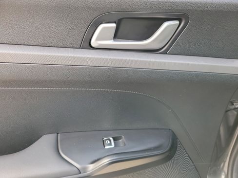 Used 2025 Kia K5 LXS image 23