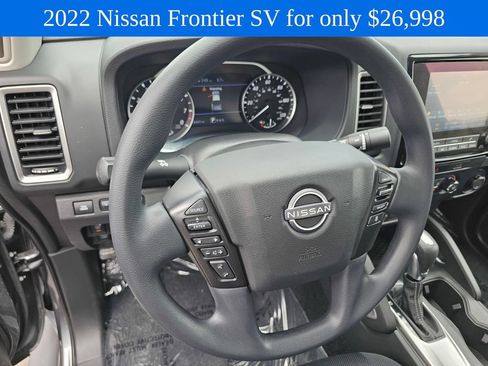 Used 2022 Nissan Frontier SV w/ Technology Package RWD image 23