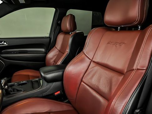 Used 2018 Dodge Durango SRT w/ SRT Interior Appearance Group AWD/4WD image 18