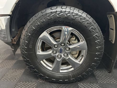 Used 2018 Ford F150 XLT w/ Equipment Group 302A Luxury AWD/4WD image 36