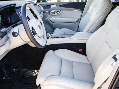 Used 2024 Volvo XC90 T8 Ultimate w/ Protection Package Premier image 21