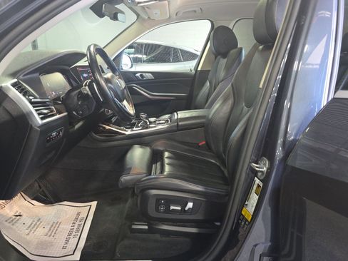 Used 2020 BMW X7 xDrive40i w/ Cold Weather Package AWD/4WD image 11