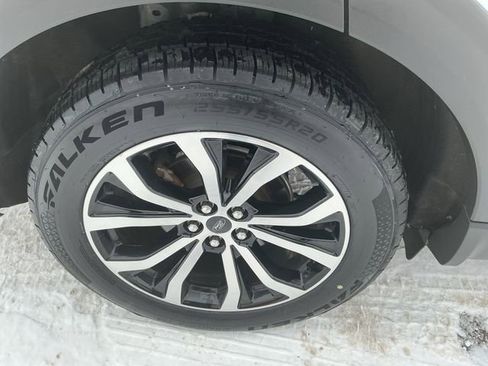 Used 2020 Ford Explorer ST image 15