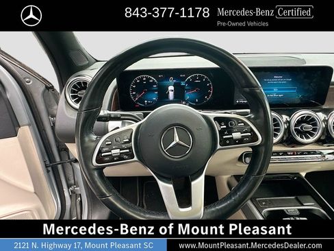 Certified 2022 Mercedes-Benz GLB 250 image 11