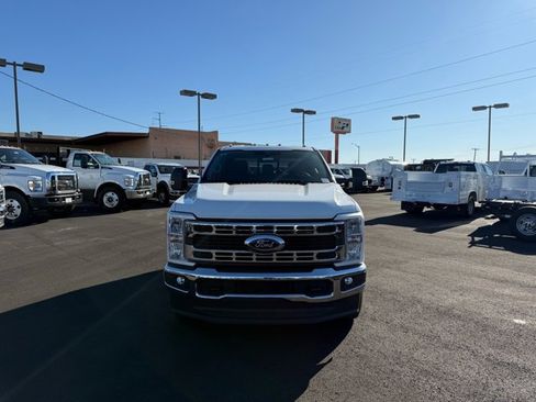 New 2025 Ford F350 XL w/ XL Chrome Package image 6