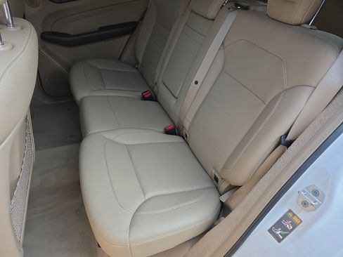 Used 2015 Mercedes-Benz ML 350 2WD image 14