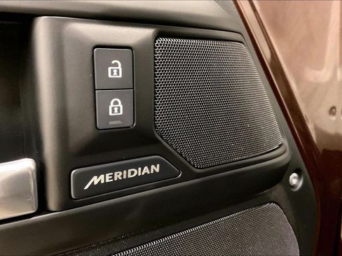 Used 2025 Land Rover Defender 130 S AWD/4WD image 15