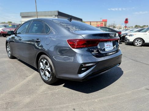 Used 2020 Kia Forte LXS FWD image 5