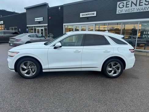 Used 2026 Genesis GV70 2.5T Select image 5