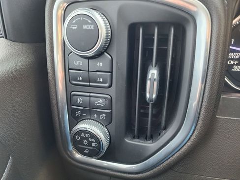 Used 2020 GMC Sierra 1500 SLT image 33