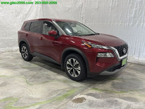 Used 2023 Nissan Rogue SV AWD/4WD image 2