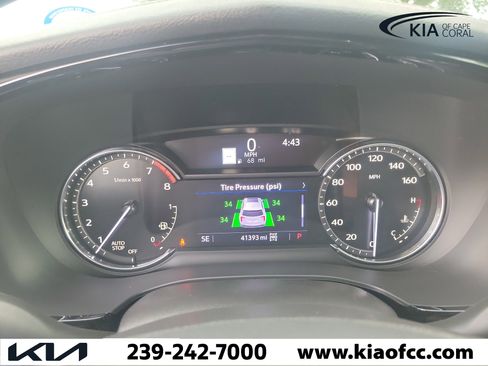 Used 2021 Cadillac XT6 Premium Luxury AWD/4WD image 28