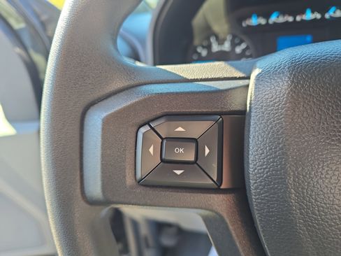 Used 2022 Ford F350 XL w/ Power Equipment Group AWD/4WD image 17