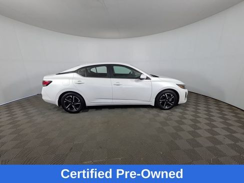Used 2024 Nissan Sentra SV FWD image 3