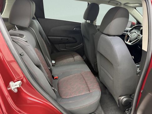 Used 2019 Chevrolet Sonic LT w/ Convenience Package image 23