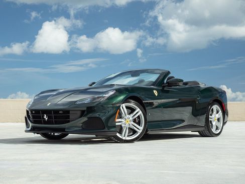 Certified 2023 Ferrari Portofino M image 10