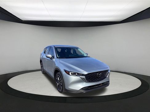 Used 2022 MAZDA CX-5 AWD 2.5 S w/ Premium Plus Pkg image 2