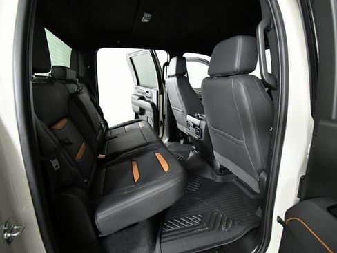 Used 2026 GMC Sierra 3500 AT4 image 23