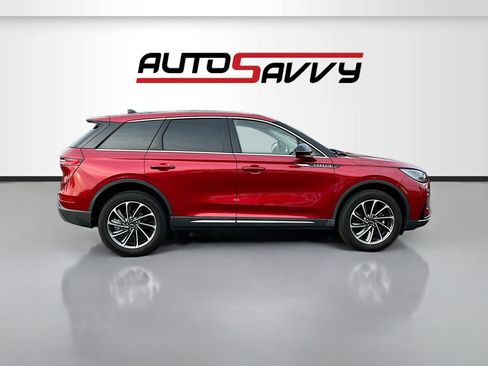 Used 2024 Lincoln Corsair FWD w/ Equipment Group 101A image 8