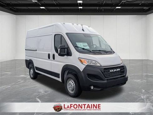 New 2026 RAM ProMaster 1500 w/ Convenience Group FWD image 7