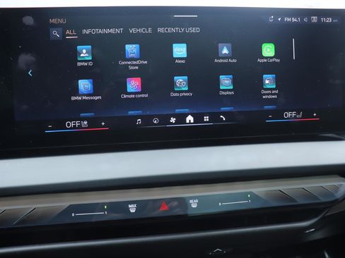 Used 2025 BMW X3 xDrive30i w/ Premium Package image 34