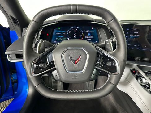 Used 2024 Chevrolet Corvette Stingray Preferred Conv w/ 2LT RWD image 18