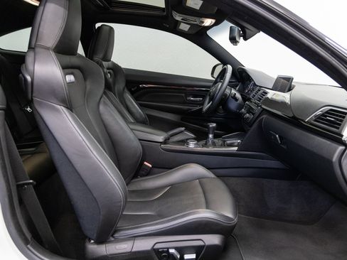 Used 2016 BMW M4 Coupe RWD image 14