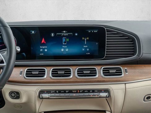 Certified 2026 Mercedes-Benz GLS 450 GLS 450 image 26