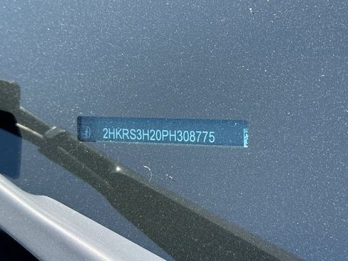 Used 2023 Honda CR-V LX image 3
