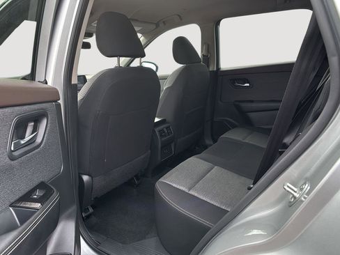 Used 2023 Nissan Rogue SV image 23