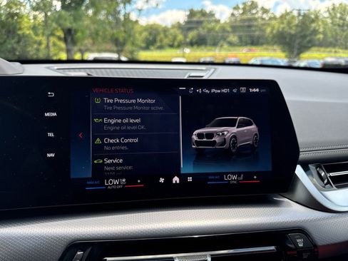 Used 2025 BMW X1 M35i AWD/4WD image 19