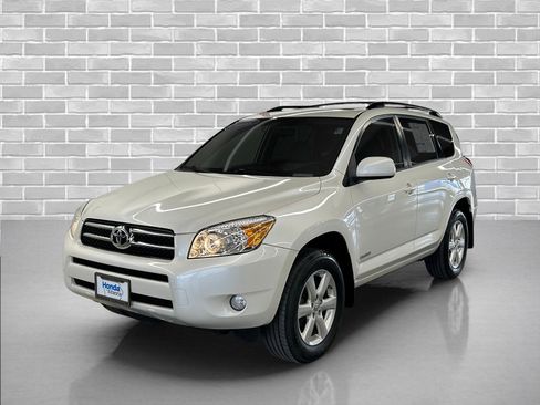 Used 2008 Toyota RAV4 Limited image 8